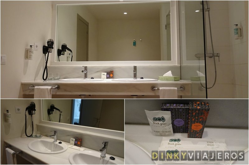 Baño de la habitación del hotel Sol Marbella Estepona Atalaya Park